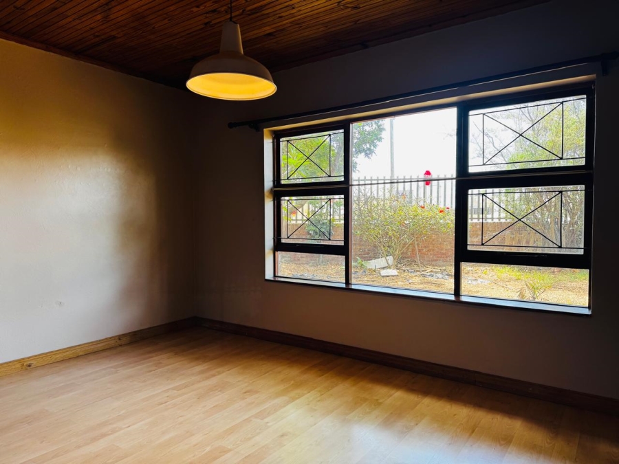 4 Bedroom Property for Sale in C Place Eastern Cape